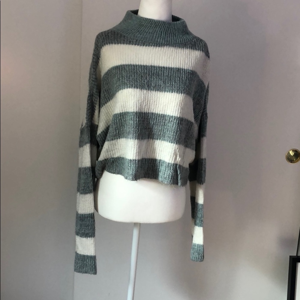 Light blue and white turtle neck sweater